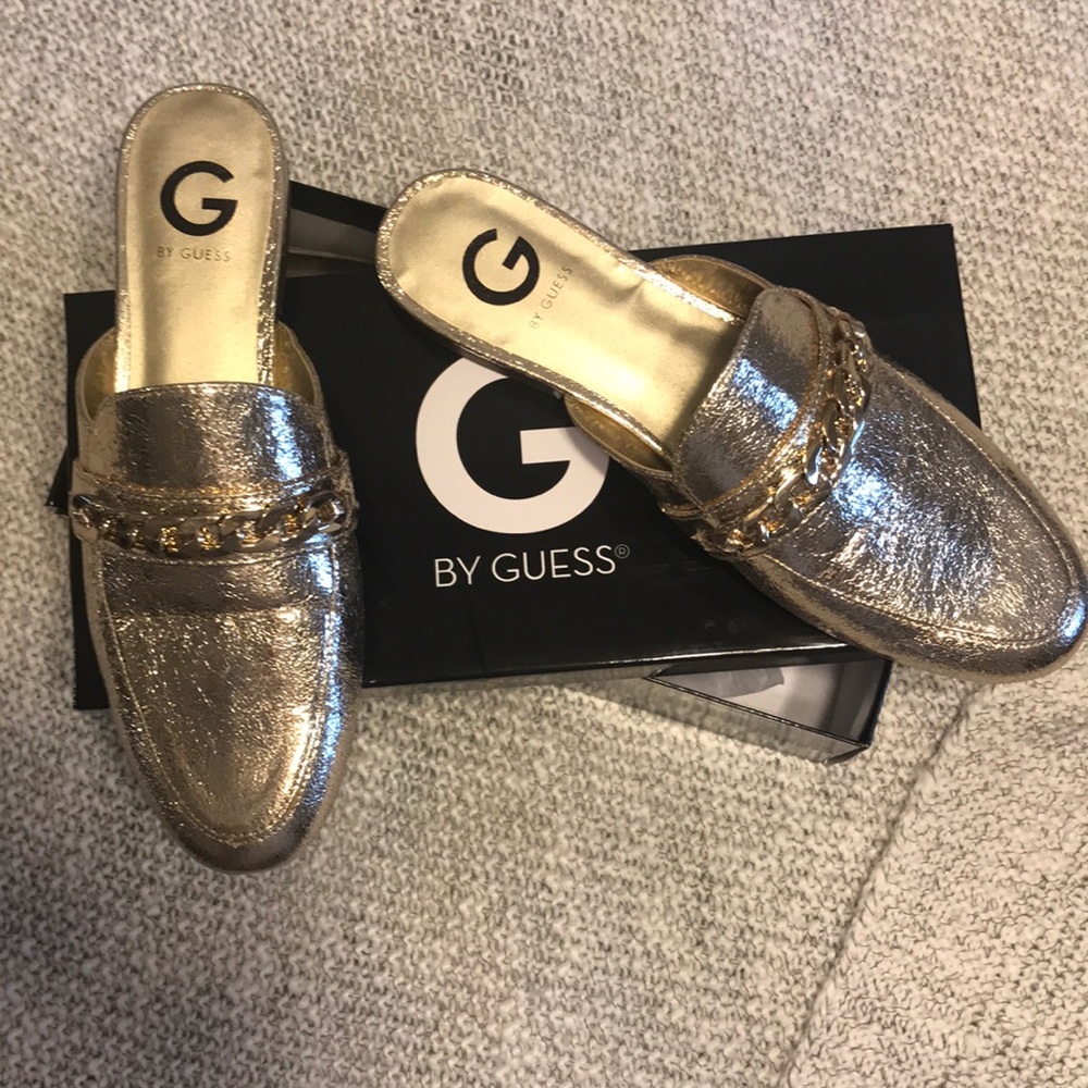 Gold Slip-on loafers
